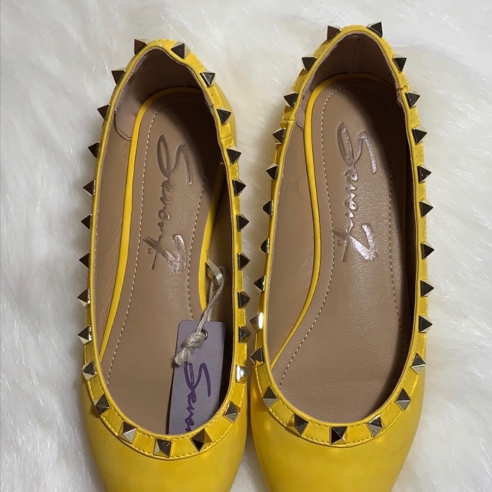NWT Seven7 Canary Yellow Studded Suede Flats - Picture 5 of 7